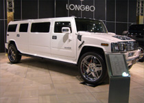 広州モーターショー 2009　｜　ハマーH2　リムジン