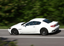マセラティ グランツーリスモ maserati granturismo s “マセラティ グランツーリズモ S”