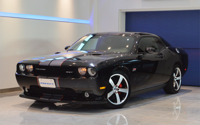 2013年モデル 新車並行輸入車 ダッジ　チャレンジャー SRT8 1オーナー車 Brembo 20インチアルミ