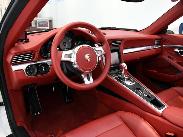 2013年モデル 正規ディーラー車 ポルシェ 911 カレラS カブリオレ PDK スポクロ スポエグ OP多数
