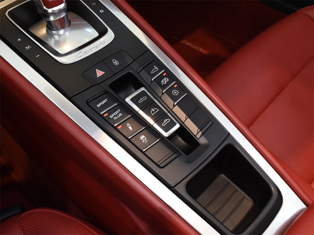 2013年モデル 正規ディーラー車 ポルシェ 911 カレラS カブリオレ PDK スポクロ スポエグ OP多数