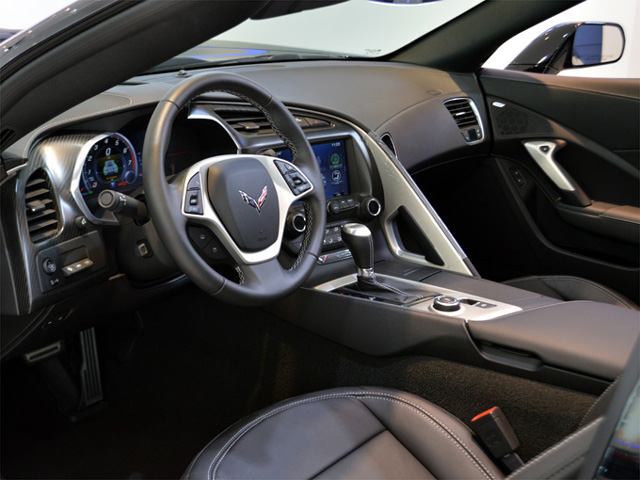 2014年モデル！　新車並行輸入車　シボレー コルベット スティングレイ　Z51 2LT　