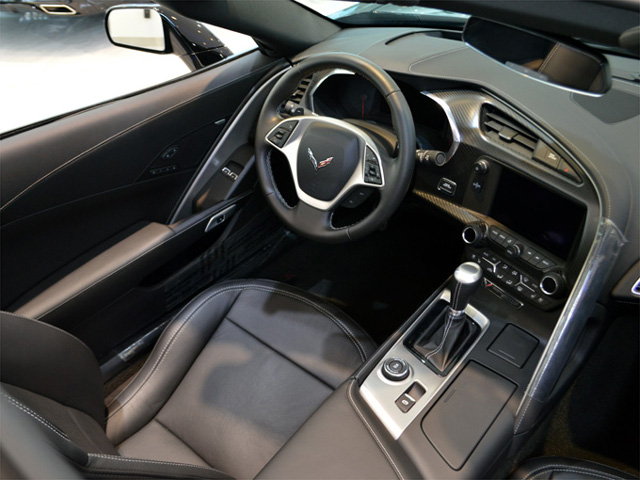 2014年モデル！　新車並行輸入車　シボレー コルベット スティングレイ　Z51 2LT　