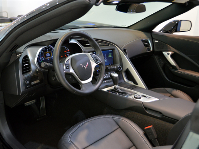 2014年モデル！　新車並行輸入車　シボレー コルベット スティングレイ　Z51 2LT　