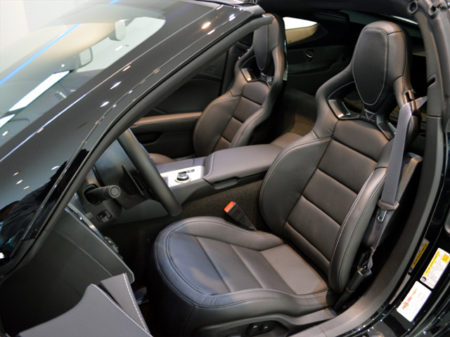 2014年モデル！　新車並行輸入車　シボレー コルベット スティングレイ　Z51 2LT　