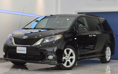 2014年モデル　新車並行輸入車　USトヨタ　シエナ　SE　USミニバン