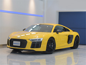 2016年モデル 正規ディーラー車 アウディ R8
