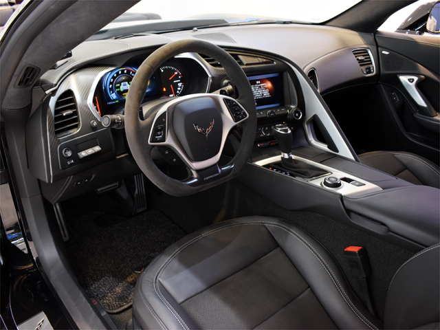 2016年モデル 正規ディーラー車 シボレー コルベット Z06 8速AT カーボンエアロ 走行11700km