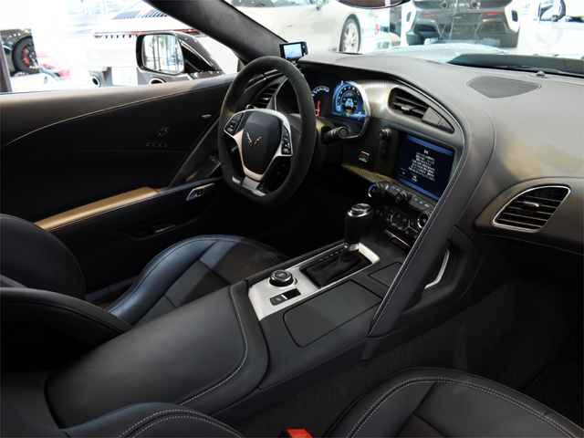 2016年モデル 正規ディーラー車 シボレー コルベット Z06 8速AT カーボンエアロ 走行11700km