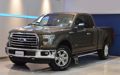 2016年モデル　新車並行輸入車　フォード　F-150 XLT スーパーキャブ 4×4　オプション多数！　