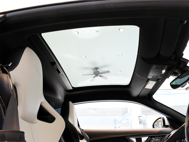 2017年モデル 正規ディーラー車 ジャガー FタイプR AWD クーペ OP多数