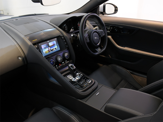 2018年モデル 正規ディーラー車 ジャガー Fタイプ 400スポーツ AWD クーペ 走行3600km