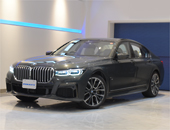 2019年モデル 正規ディーラー車 BMW 745e