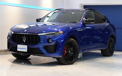 2022年モデル 正規ディーラー車 マセラティ レヴァンテ モデナ S 後期モデル パノラマルーフ B＆W