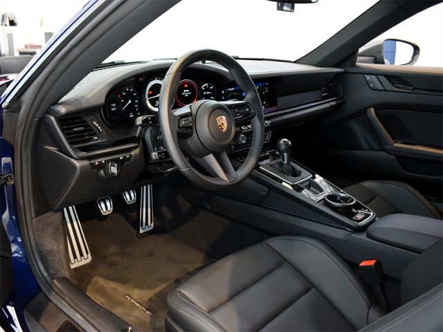 2023年モデル 正規ディーラー車 ポルシェ 911 カレラT 7速MT OP多数 左ハンドル カーボンルーフ