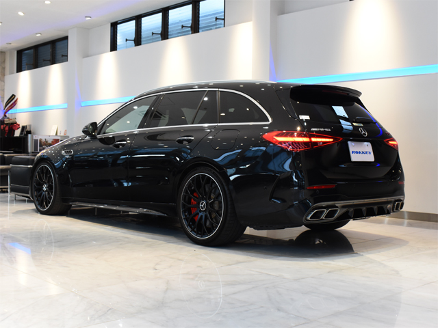 2024年モデル 正規ディーラー車 メルセデス-AMG C63 S Eパフォーマンス ステーションワゴン パフォーマンス＆カーボンP